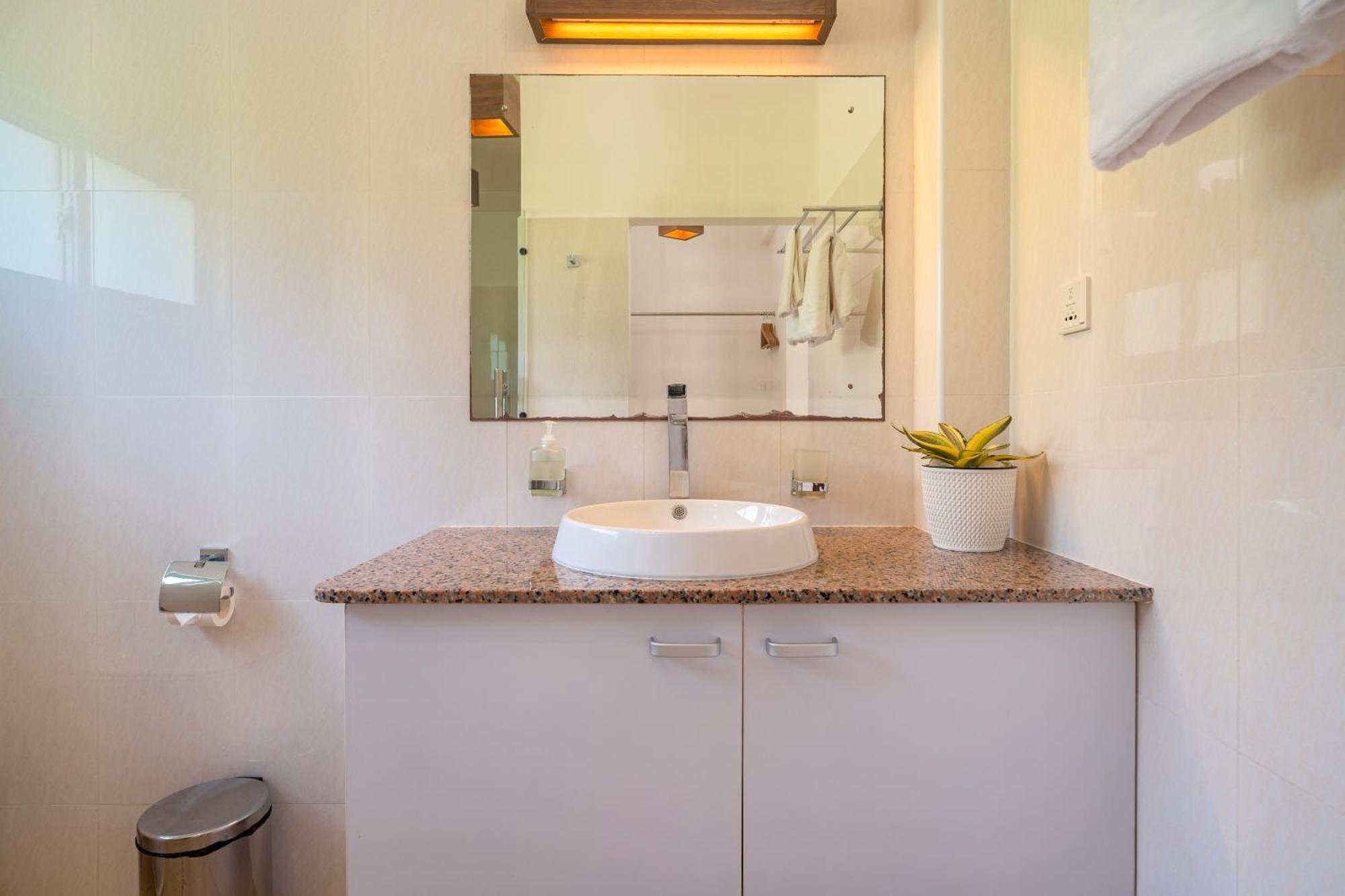 Tropical Hideaway Aparthotel Бо Валон Екстериор снимка